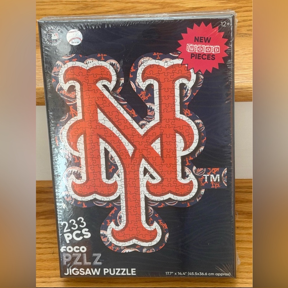 New York Mets Logo Wood‎ Jigsaw Puzzle MLB baseball box 17.7" x 14.4" 233 game